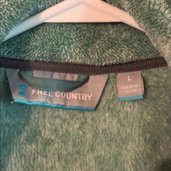 Blue fuzzy zip jacket from Free Country. - Picture 4 of 5